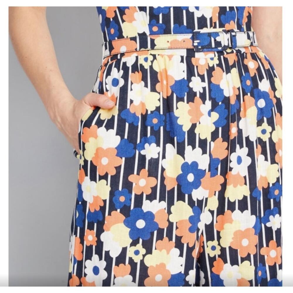 MODCLOTH LINEN BLEND FLORAL HALTER JUMPSUIT SIZE MEDIUM - Picture 12 of 14